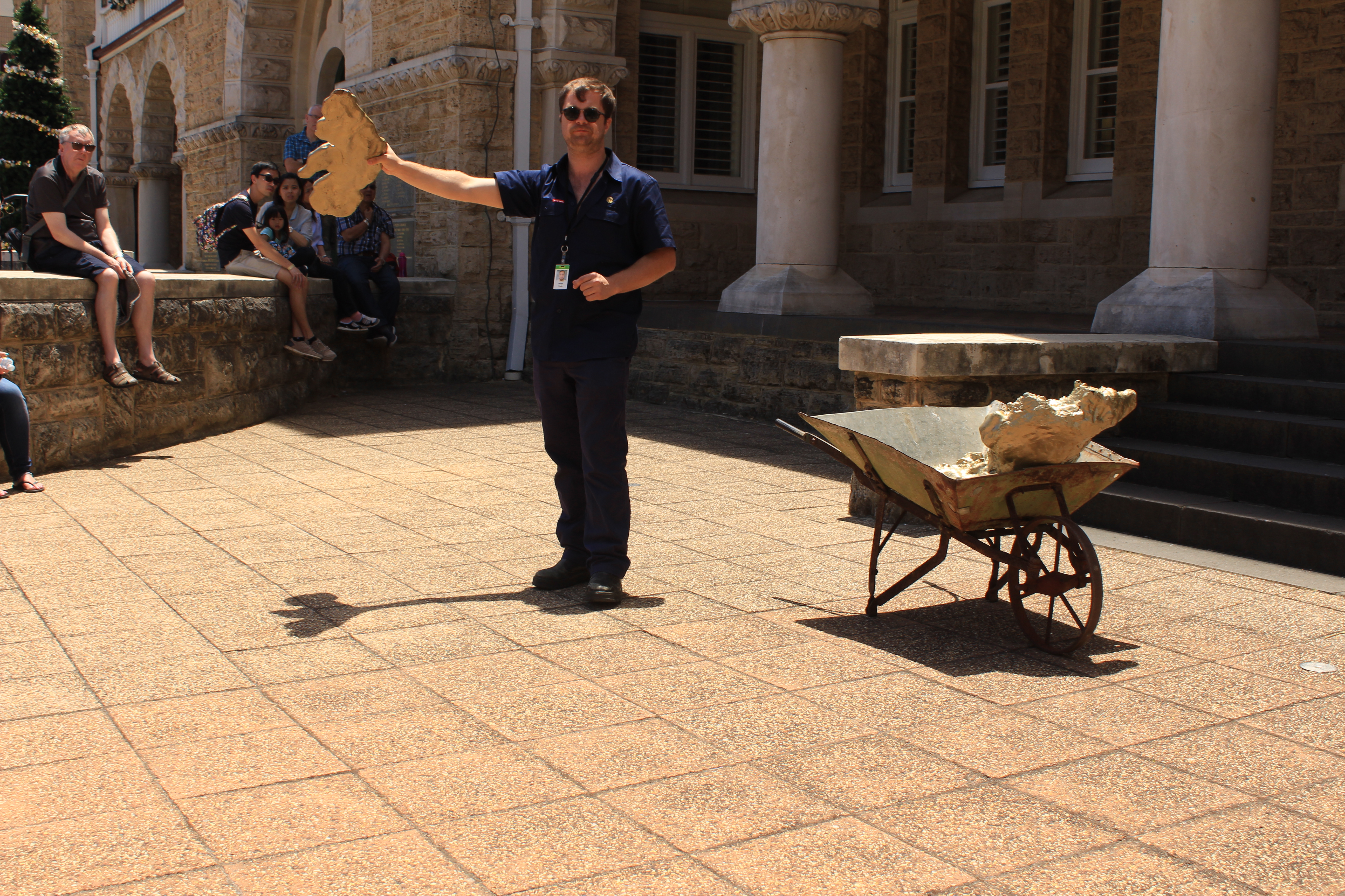 Best things to do in Perth - one day itinerary. Perth Mint tour - real life gold nuggets and historical replicas