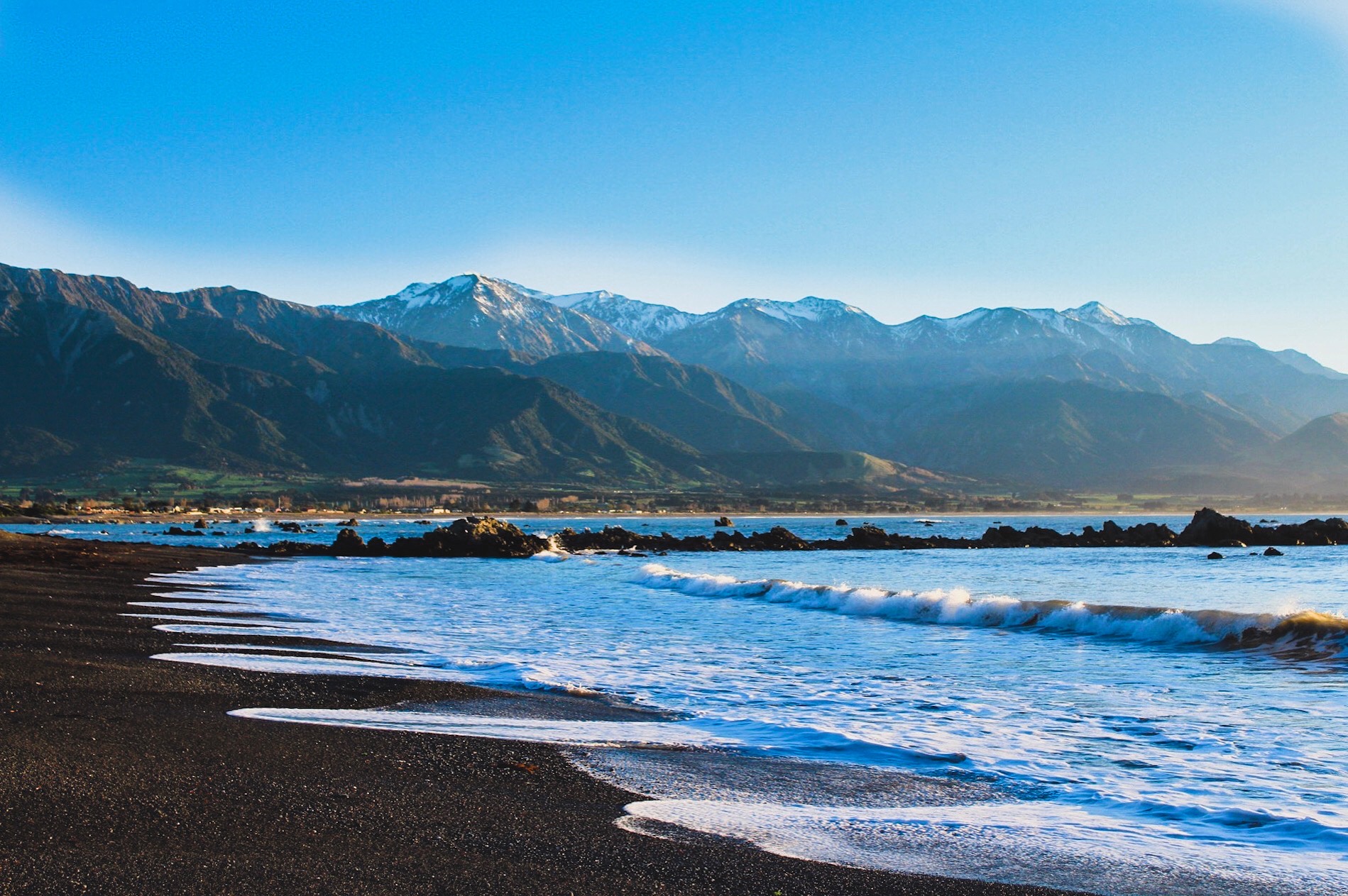 kaikoura beach at sunrise